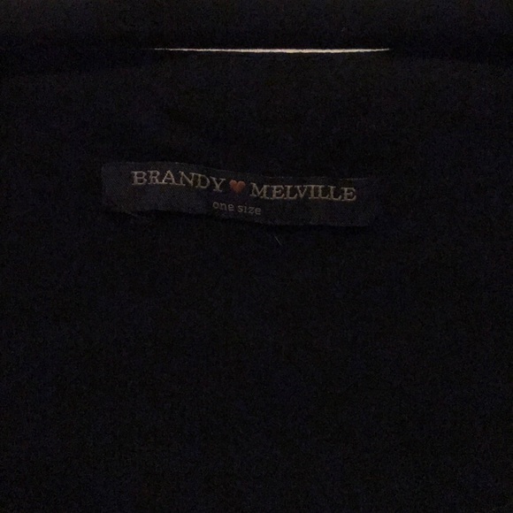 Brandy Melville tank top - Picture 3 of 4